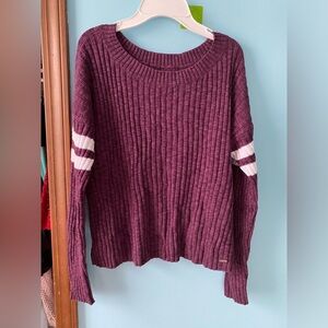 Hollister sweater